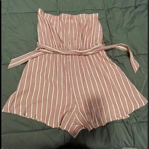 jenn & jo women’s red strapless romper Size L